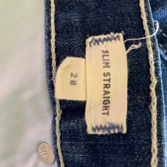 Madewell Slim Straight Jeans: Raw-Hem Edition - Picture 6 of 7
